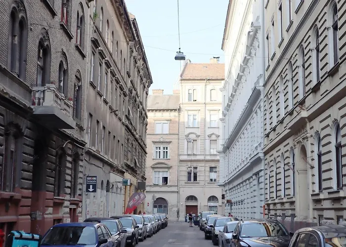 Your Lovely Home In The Heart Of Budapest